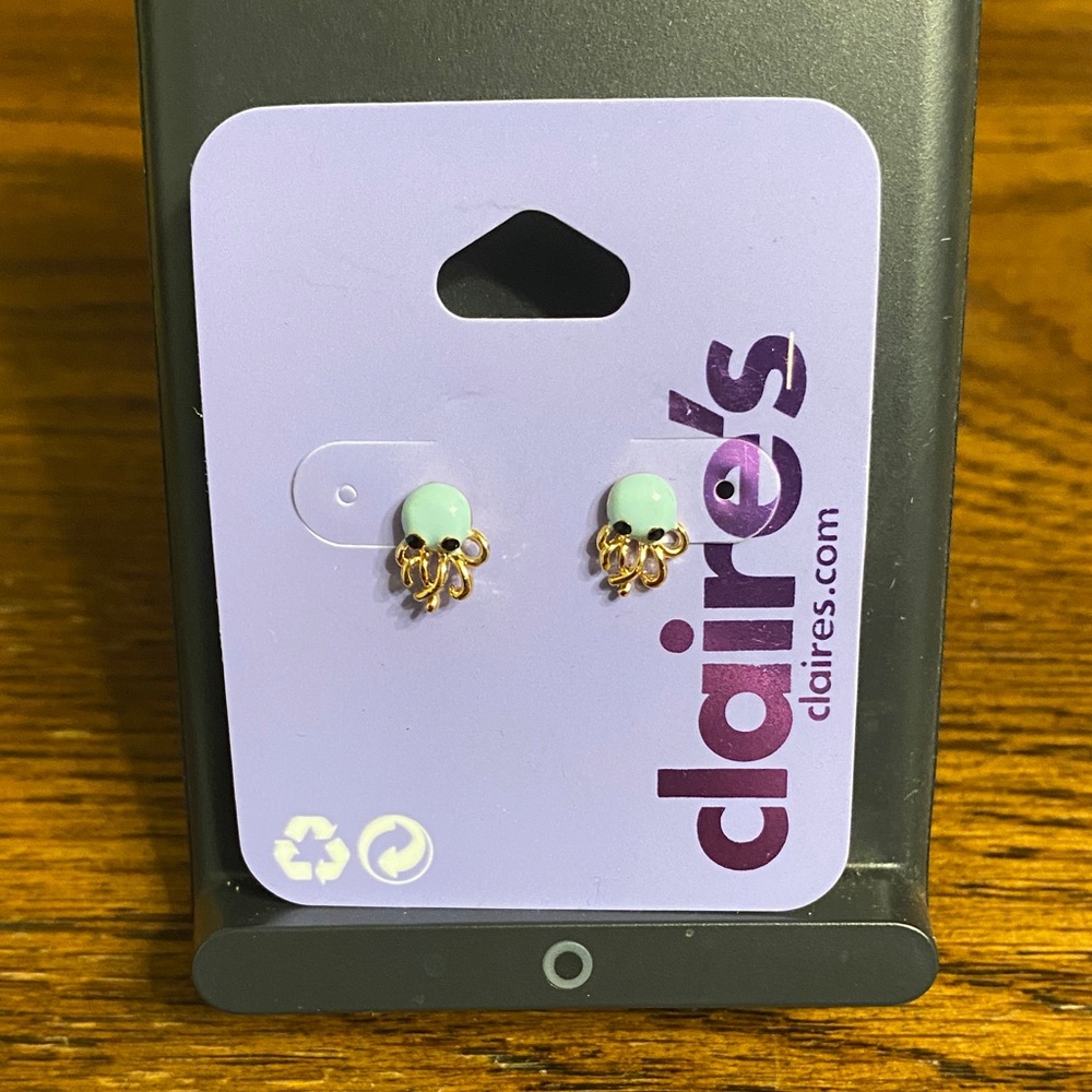 Claire's Gold and Mint Octopus Stud Earrings